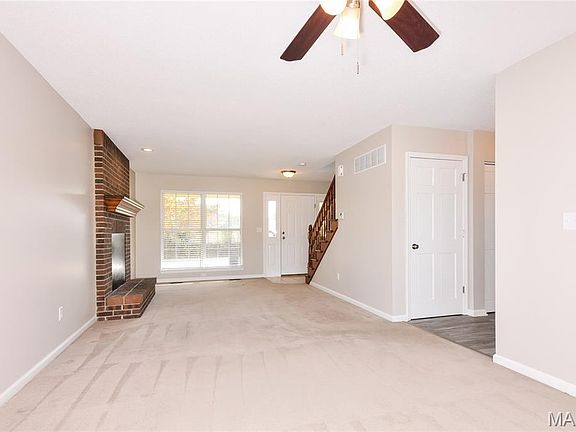 3rd image of 561 Prentice Dr