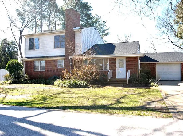 5113 Providence Rd, Virginia Beach, VA 23464