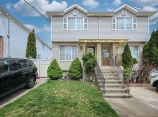 265 Osgood Ave, Staten Island, NY 10304