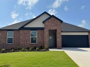 480 W Canada Dr, Farmington, AR 72730