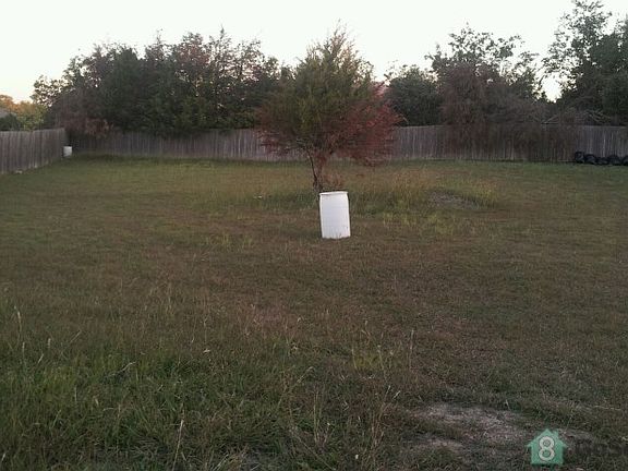 3rd image of 1205 Essex Dr