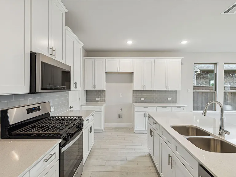3817 Jan Camille Ct — Photo 4