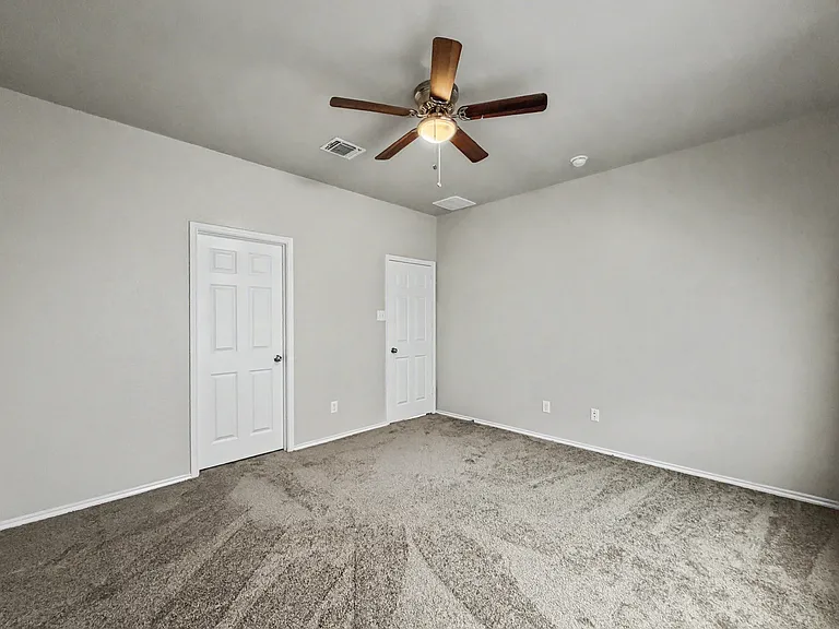 145 Miracle Dr — Photo 12