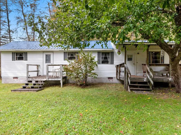 N11723 Basswood Ln, Silver Cliff, WI 54104