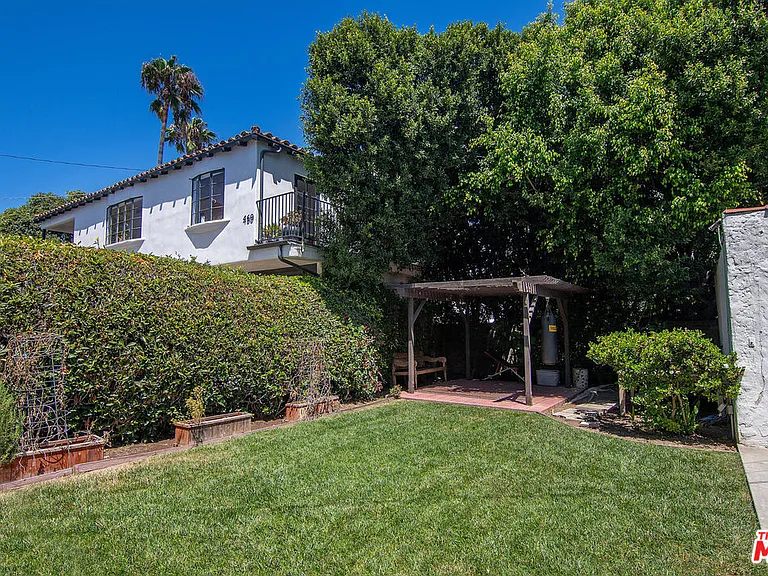 450 N Orange Dr #U — Photo 36