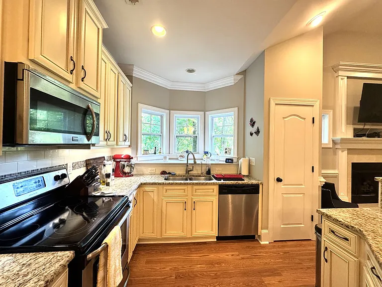 123 Vista Ln — Photo 15