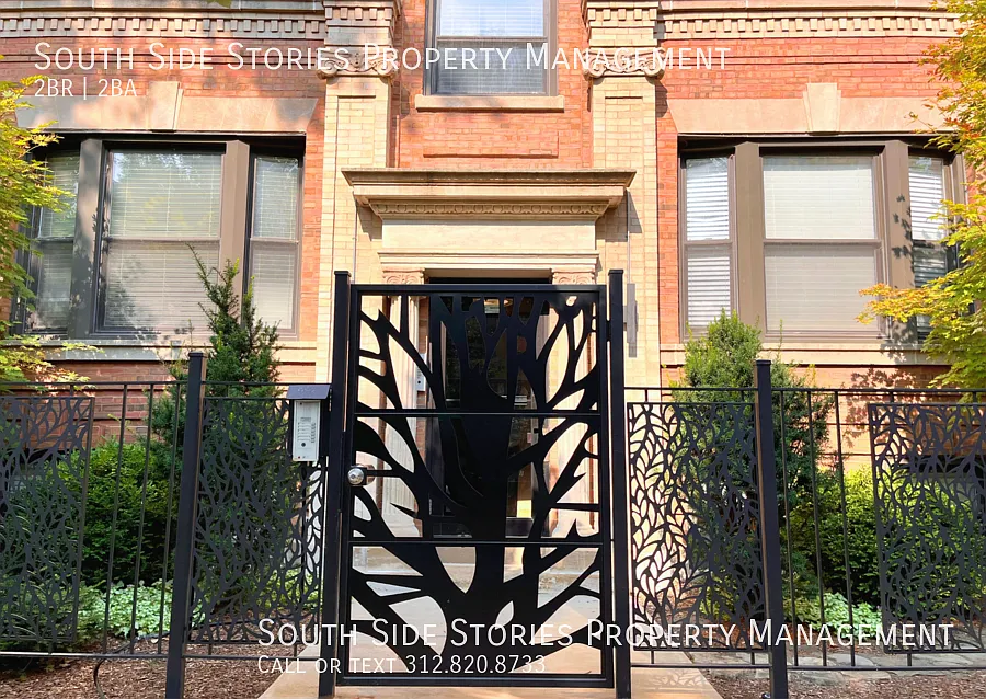 Building Photo - 4002 S Calumet Ave #2S