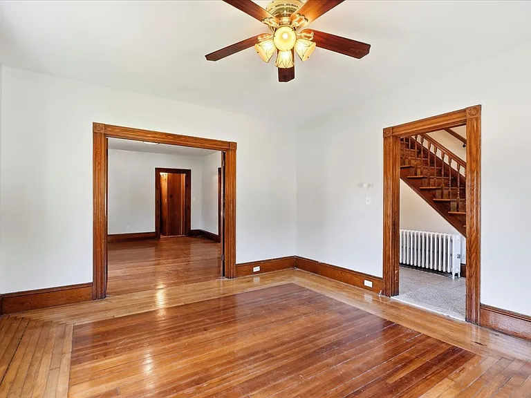 352 Beulah St #1 — Photo 8