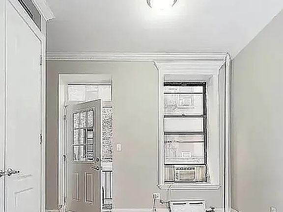5th image of 235 W 14th St #1B