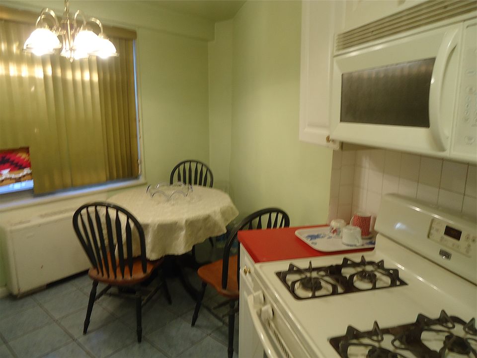 1st image of 12510 Queens Blvd Ste 9