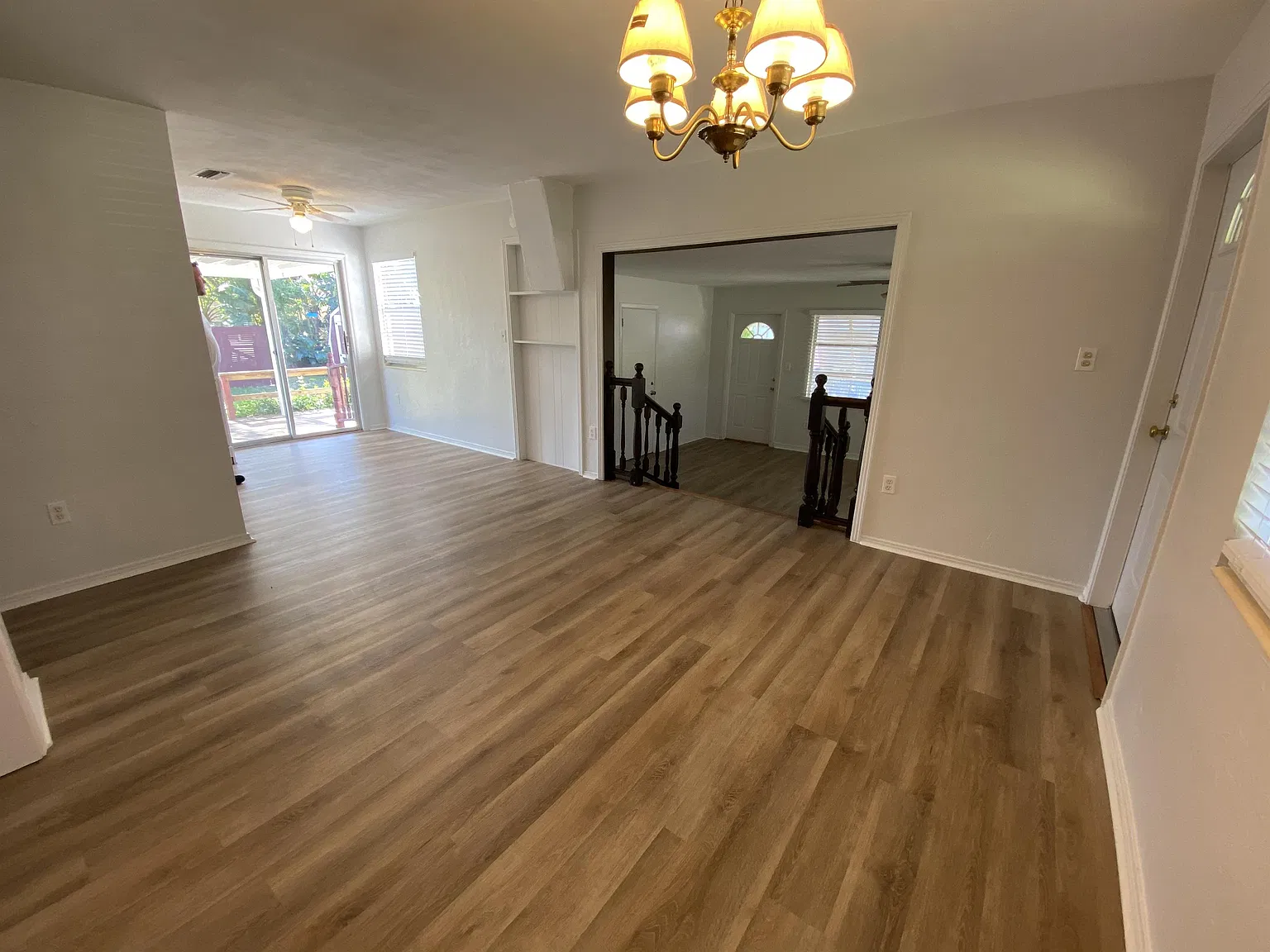 3368 Apache Street - 1 — Photo 2