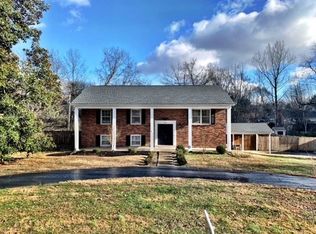 302 Cumberland Cir, Bowling Green, KY 42103