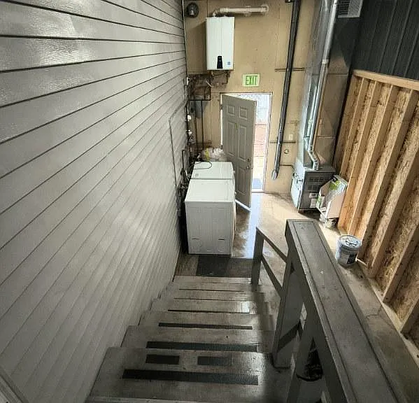 2200 Central Ave #1 — Photo 8