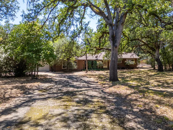 21821 Vista Oaks Dr, Palo Cedro, CA 96073