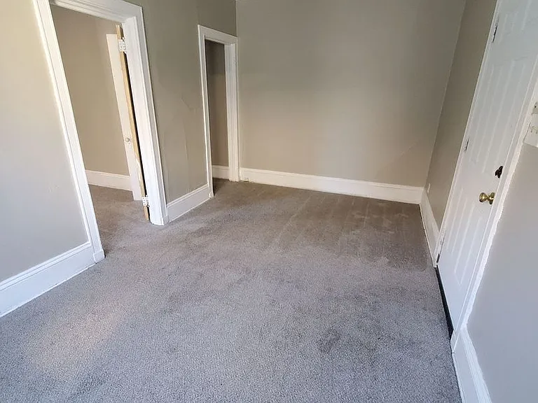 502-504 N 32nd St. (4 Unit) (Ace Property) — Photo 6