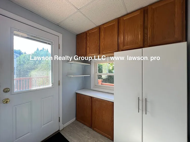 2148 Berkley Ave SW — Photo 38