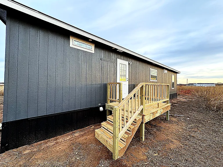 8051 Centennial Farms Dr — Photo 11