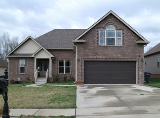 1029 Garner Hills Dr, Clarksville, TN 37042