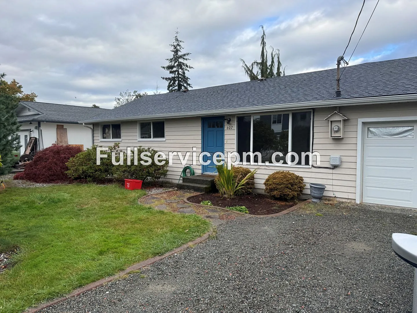 Charming Mid-Century Rambler in Twin Creeks South Everett — Photo 1