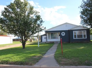 106 SE 5th St, Tulia, TX 79088