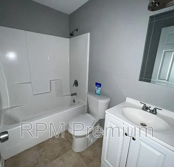 5159 Baker Blvd #B — Photo 11