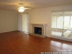 3rd image of 7610 Brown Oak St