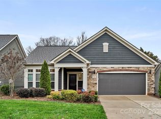 7909 Parknoll Dr, Huntersville, NC 28078