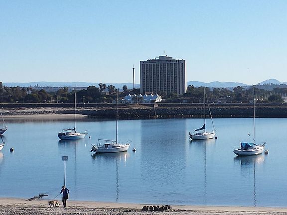 3rd image of 2868 Bayside Walk #F6