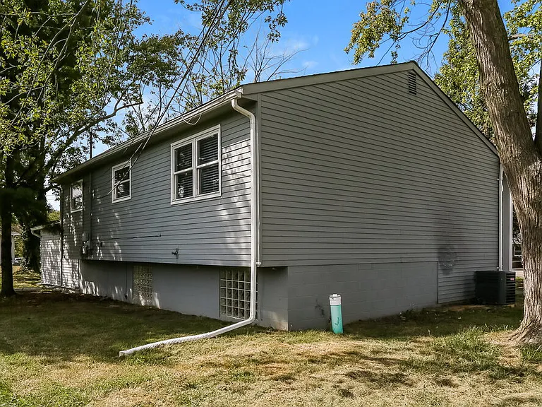 789 Bradwell Dr — Photo 17