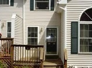 5 Clearwater Ln, Merrimack, NH 03054