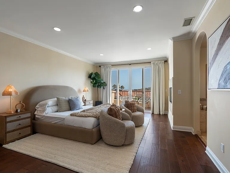 23963 De Ville Way #11 — Photo 23
