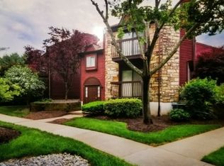 51 Kensington Ct, Hackettstown, NJ 07840