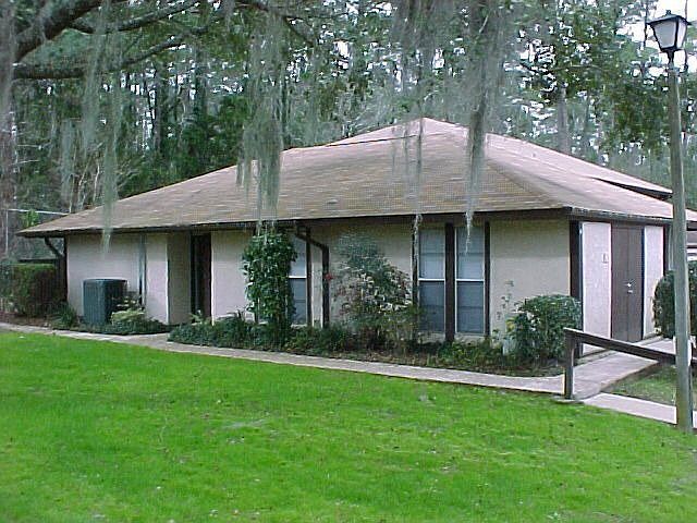 1st image of 306 Westwood Dr