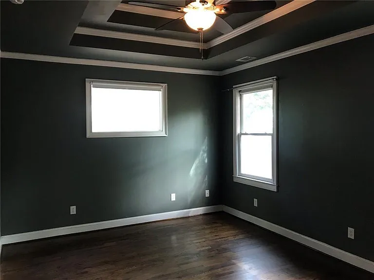49 Leslie St NE — Photo 25