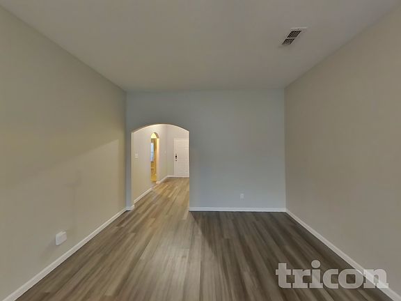 2nd image of 14210 Bridgeview Ln