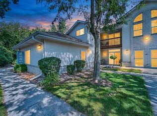 Creekside West 2 Condominium, Cudahy, WI 53110