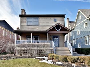 262 N Ridgeland Ave, Elmhurst, IL 60126