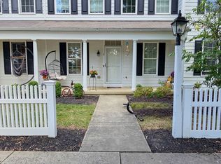 15 Summer Ln, Mechanicsburg, PA 17050