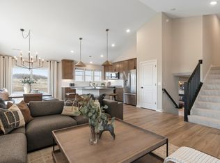 1664 Lund Way, Shakopee, MN 55379