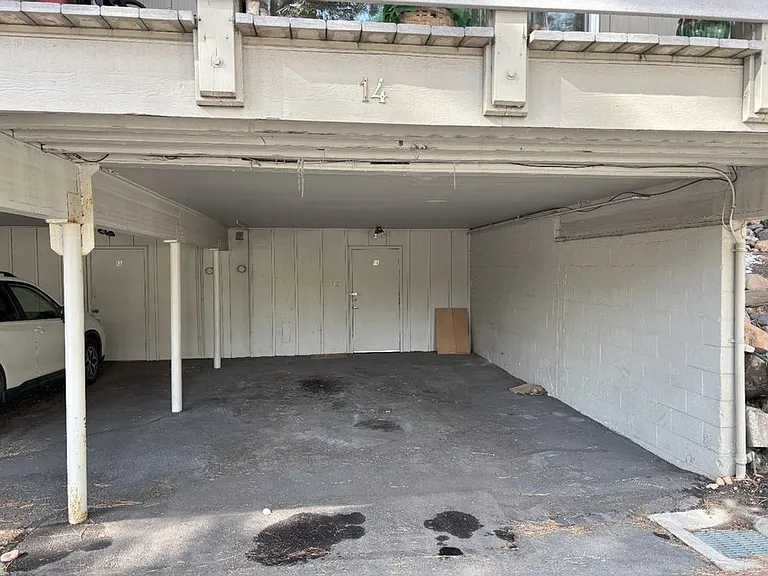 801 Northwood Blvd #14 — Photo 6