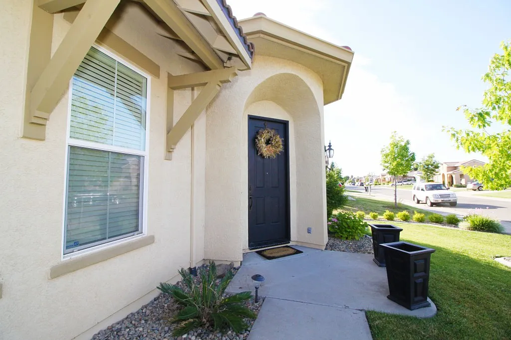 8290 Cabochon Way photo 1
