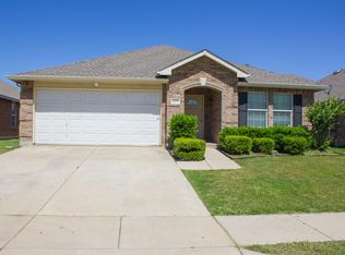 12737 Cedar Hollow Dr, Fort Worth, TX 76244