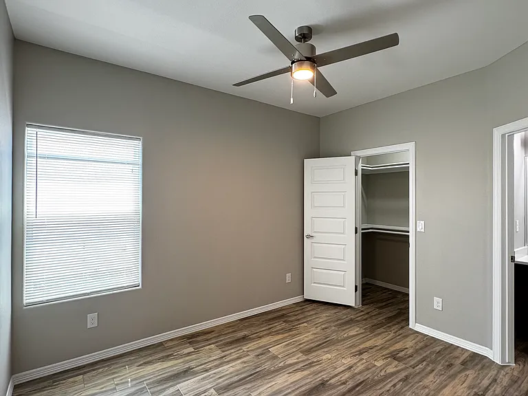 4100 La Vista Ave #6 — Photo 6