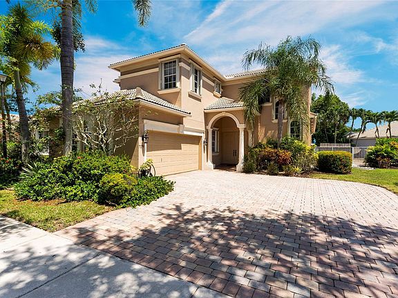 2nd image of 7179 Vesuvio Place