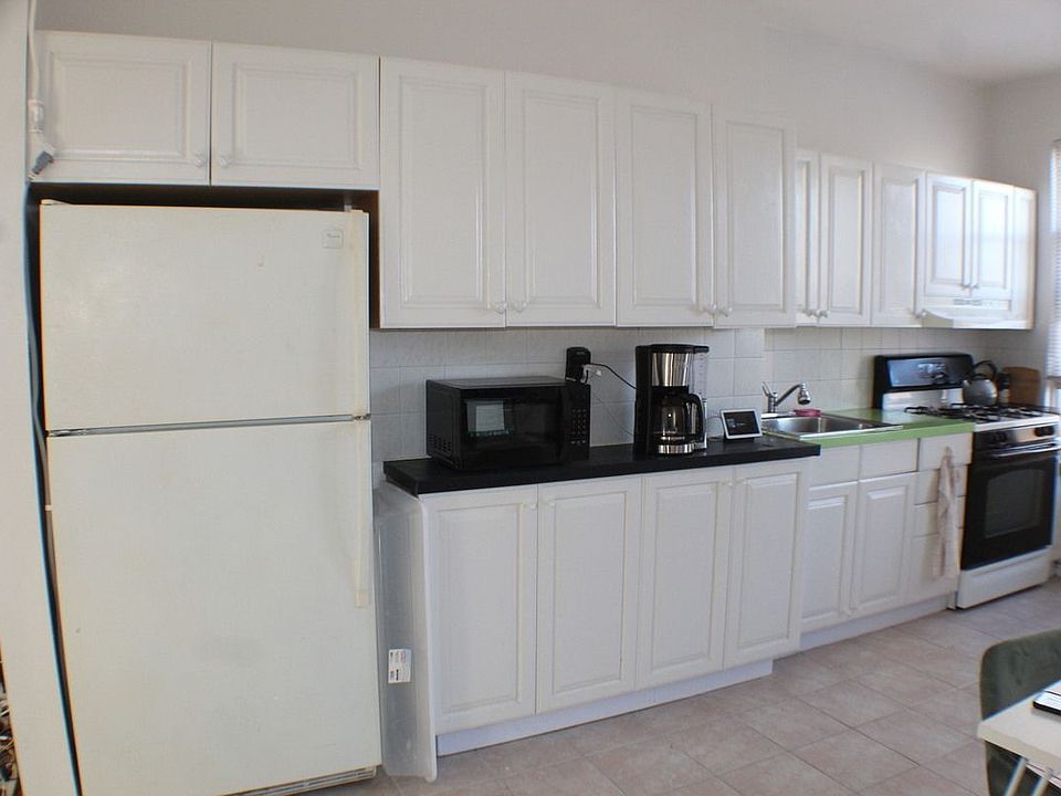 1st image of 169 Jefferson St #2A
