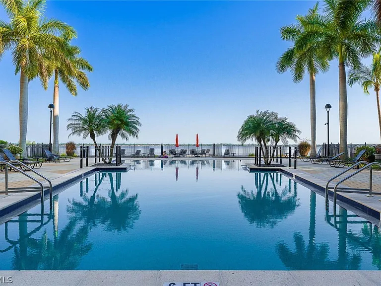 2825 Palm Beach Blvd #618 — Photo 44
