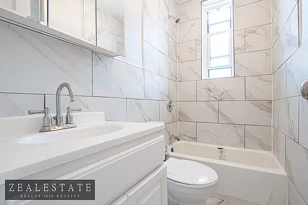 Rented by ZealEstate Group Inc | media 10