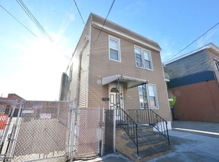 125 Malvern St, Newark, NJ
