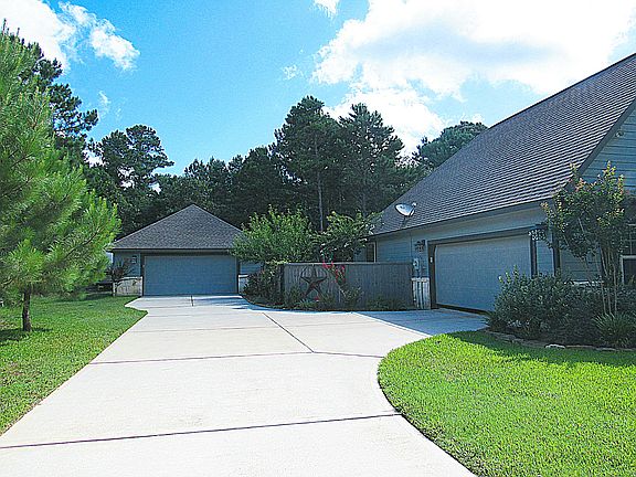 3rd image of 26400 Paint Ln