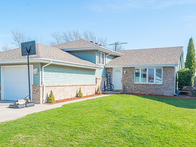 1st image of 527 Elizabeth Dr